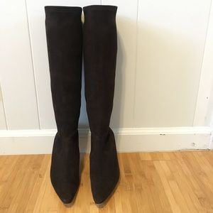 Gorgeous Manolo Blahnik Boots!